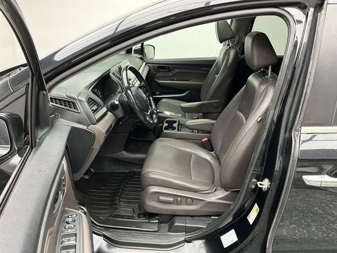 Used 2019 Honda Odyssey EX-L image 3
