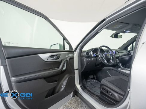 Used 2019 Chevrolet Blazer LT AWD/4WD image 9