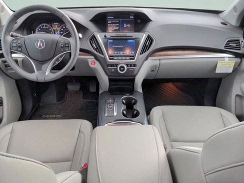 Used 2020 Acura MDX FWD w/ Technology Package image 11