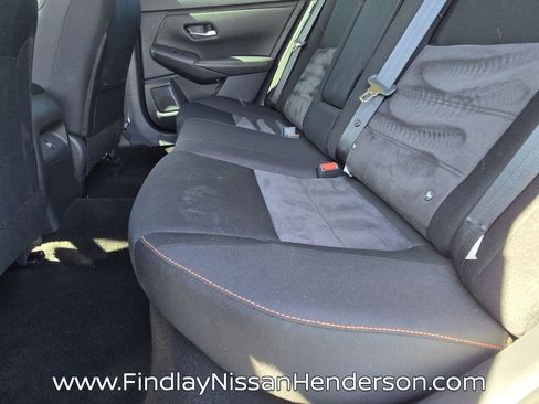 Used 2024 Nissan Sentra SR FWD image 11