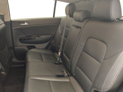 Used 2020 Kia Sportage EX FWD image 18