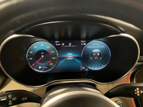 Used 2022 Mercedes-Benz GLC 300 4MATIC image 9