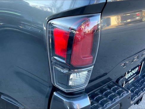 Used 2023 Toyota Tacoma Limited image 29