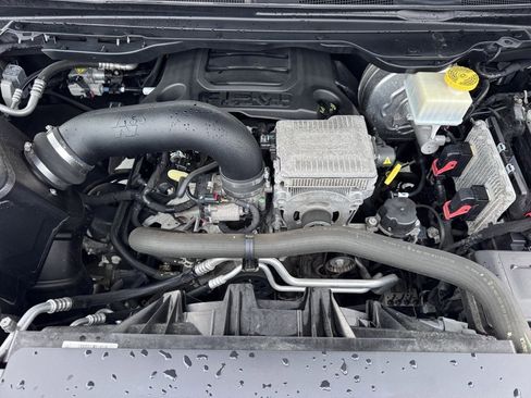 Used 2021 RAM 1500 Laramie w/ Sport Appearance Package image 39