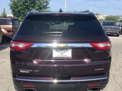 Used 2021 Chevrolet Traverse Premier AWD/4WD image 6