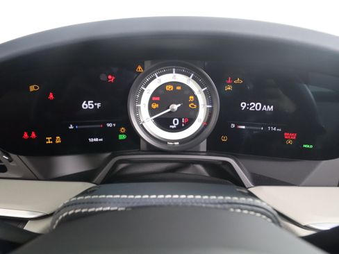 Used 2024 Porsche 911 Targa 4S image 18