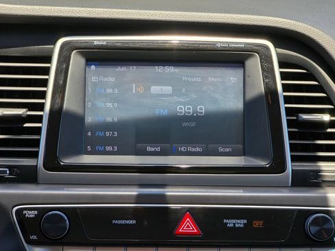 Used 2018 Hyundai Sonata SEL FWD image 8