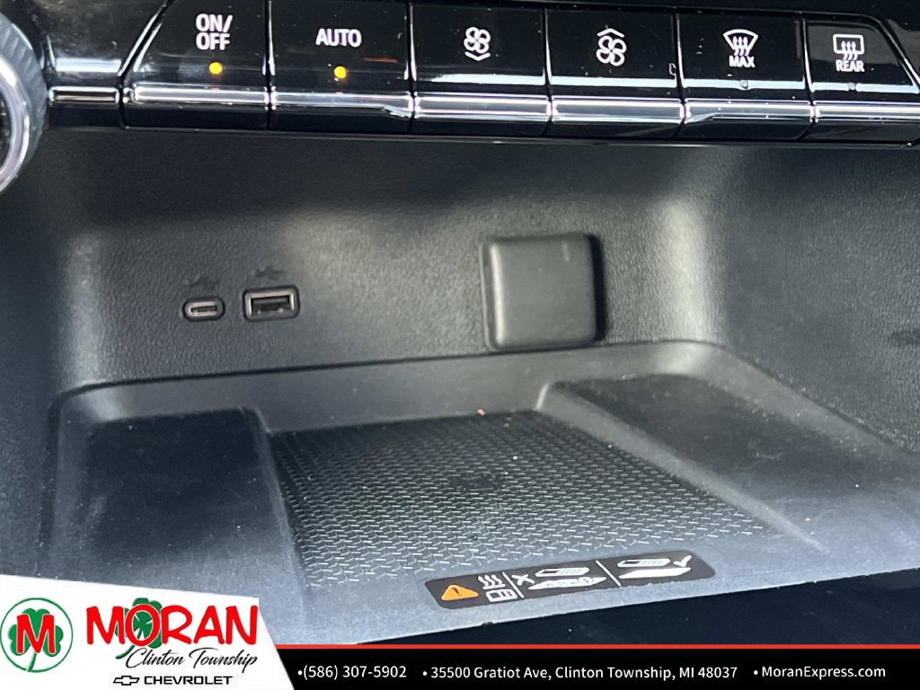 Certified 2024 Chevrolet Traverse LT FWD image 25