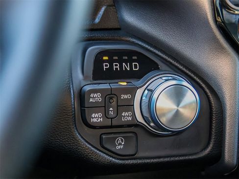 Used 2025 RAM 1500 Laramie image 29