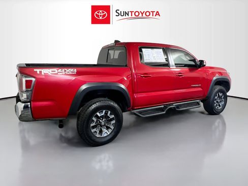 Used 2022 Toyota Tacoma TRD Off-Road image 4