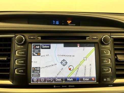 Used 2019 Toyota Highlander XLE image 20