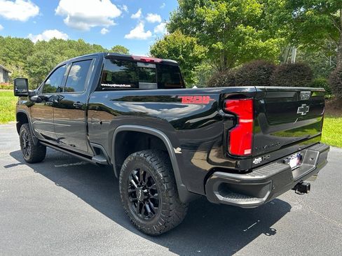 Used 2025 Chevrolet Silverado 2500 LTZ w/ Trail Boss Package AWD/4WD image 27