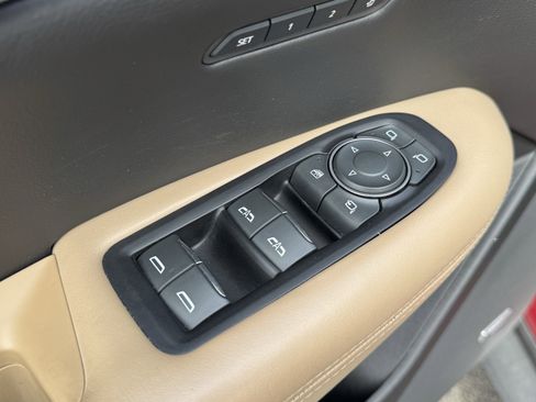 Used 2019 Cadillac XT5 Platinum image 24