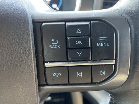 Used 2022 Ford F150 Lariat w/ Max Trailer Tow Package image 23