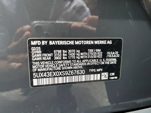 Used 2025 BMW X6 M60i AWD/4WD image 42