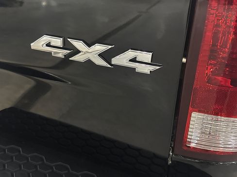 Used 2015 RAM 1500 Big Horn AWD/4WD image 31