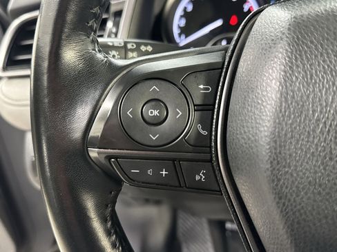 Used 2023 Toyota Camry SE image 37