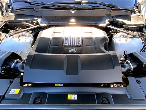 Used 2019 Land Rover Range Rover Sport HSE image 28