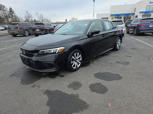 Used 2023 Honda Civic LX image 3