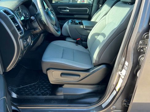 Certified 2024 RAM 1500 Big Horn w/ Trailer Tow Group image 17