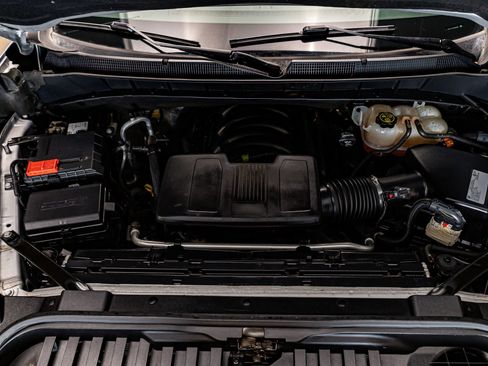 Used 2019 Chevrolet Silverado 1500 LT w/ All-Star Edition image 27