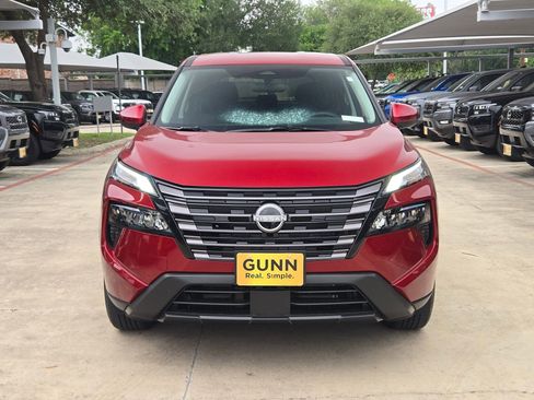 New 2026 Nissan Rogue SV FWD image 8