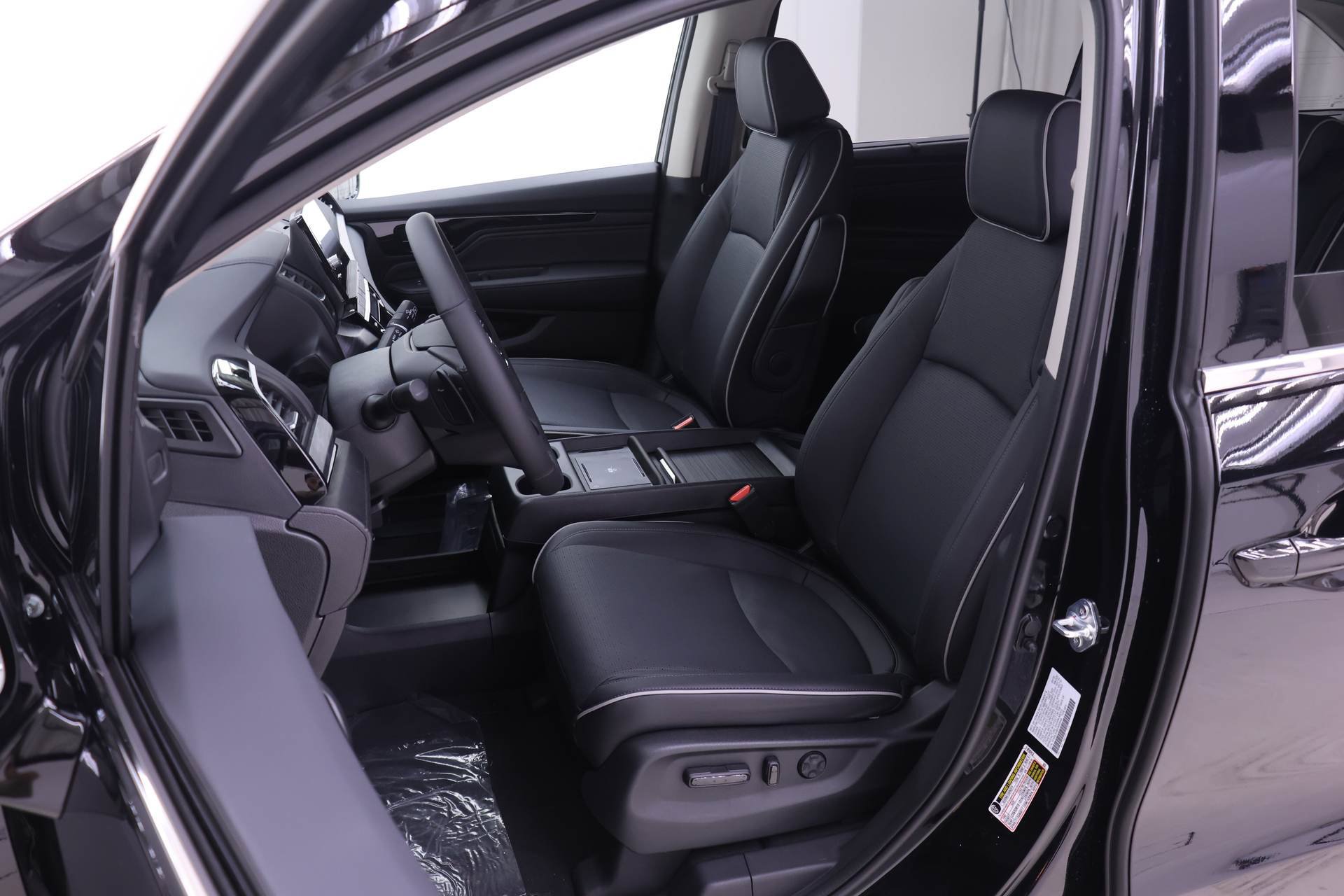 New 2027 Honda Odyssey Elite image 4