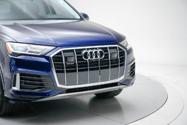 Used 2023 Audi Q7 2.0T Premium Plus w/ Premium Plus Package AWD/4WD image 7