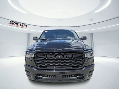 New 2026 RAM 1500 Express AWD/4WD image 8