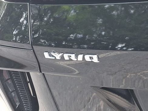 Used 2024 Cadillac Lyriq Luxury AWD/4WD image 40