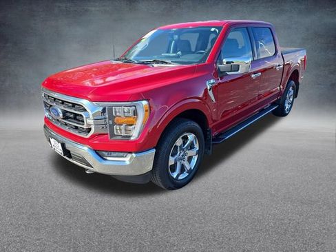 Used 2021 Ford F150 XLT w/ Equipment Group 302A High AWD/4WD image 3