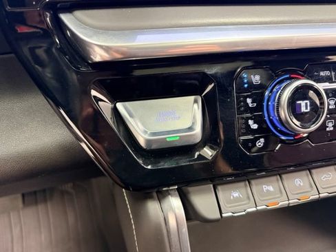 Certified 2023 GMC Sierra 1500 Denali Ultimate AWD/4WD image 17