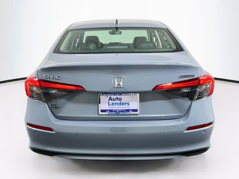 Used 2023 Honda Civic Touring image 6
