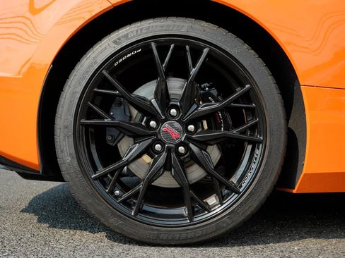 Used 2024 Chevrolet Corvette Stingray Preferred Conv w/ Z51 Performance Package RWD image 27