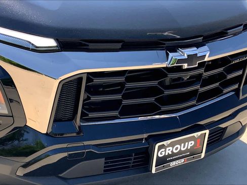 Used 2026 Chevrolet Equinox ACTIV w/ Convenience Package III image 29