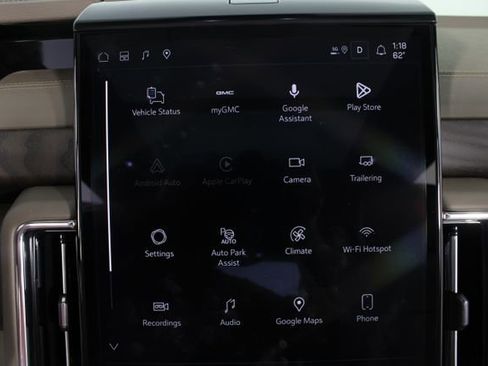 Used 2026 GMC Yukon Denali w/ Denali Reserve Package image 6