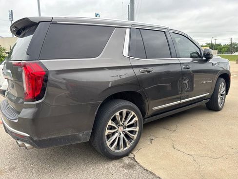 Used 2021 GMC Yukon Denali w/ Denali Premium Package AWD/4WD image 6