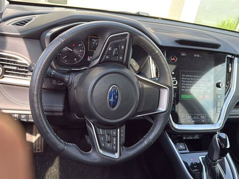 Used 2024 Subaru Outback Limited AWD/4WD image 18
