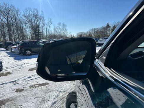 Certified 2024 Toyota Highlander LE image 16