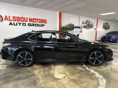 Used 2019 Toyota Camry XSE w/ Carpet Mat Package FWD image 3