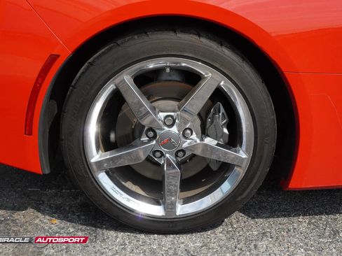 Used 2014 Chevrolet Corvette Stingray Convertible RWD image 11