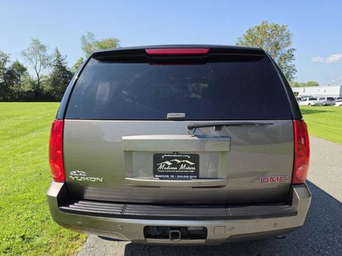Used 2013 GMC Yukon SLT AWD/4WD image 7