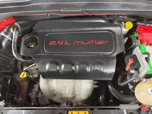 Used 2018 Jeep Renegade Sport w/ Power & Air Group AWD/4WD image 39