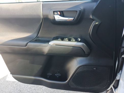 Certified 2021 Toyota Tacoma TRD Pro AWD/4WD image 25