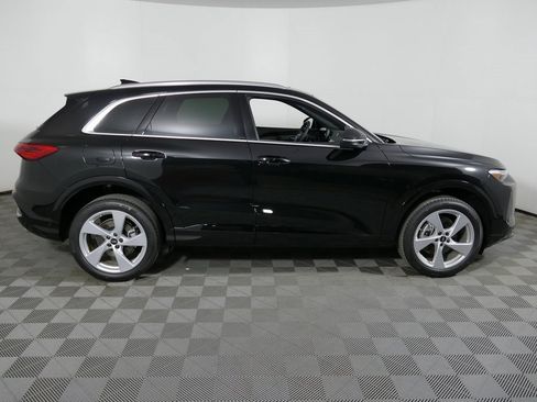 New 2025 Audi Q5 Premium Plus image 2