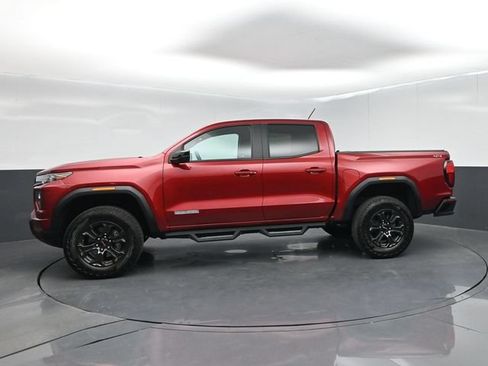 Used 2024 GMC Canyon Elevation w/ Elevation Premium Package AWD/4WD image 5