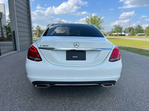 Used 2018 Mercedes-Benz C 300 Sedan w/ Premium Package image 5