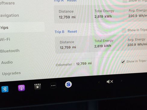 Used 2025 Tesla Model 3 image 22