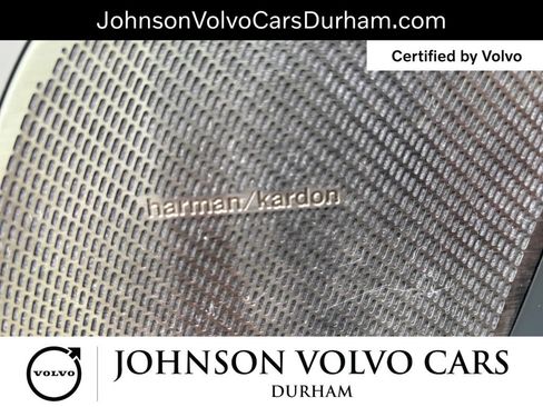 Certified 2023 Volvo XC60 B5 Ultimate w/ Climate Package image 24