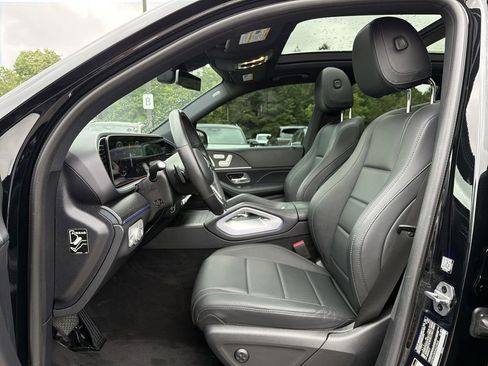Used 2022 Mercedes-Benz GLE 350 4MATIC image 11